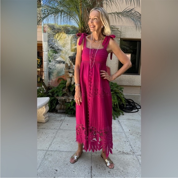 Farm Rio Daisy Cutwork Embroidered Sleeveless Tie Strap Pink Midi Dress size XS - Picture 4 of 13